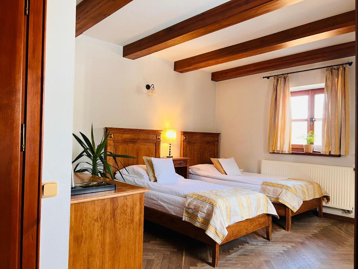 Folwark Walencja Hotel Kazimierz Dolny Luaran gambar
