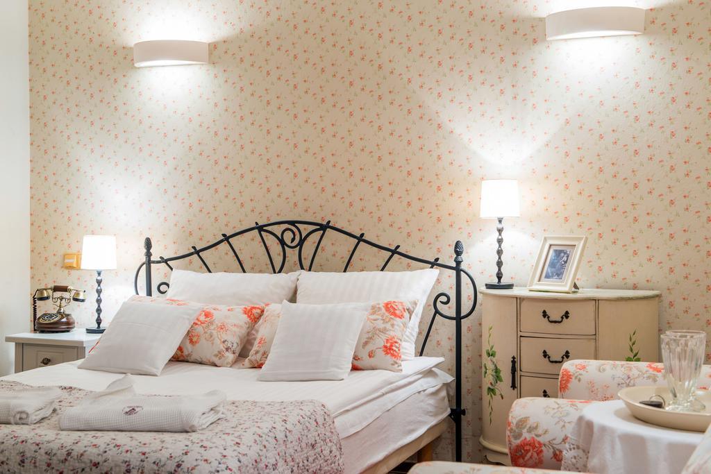 Folwark Walencja Hotel Kazimierz Dolny Bilik gambar