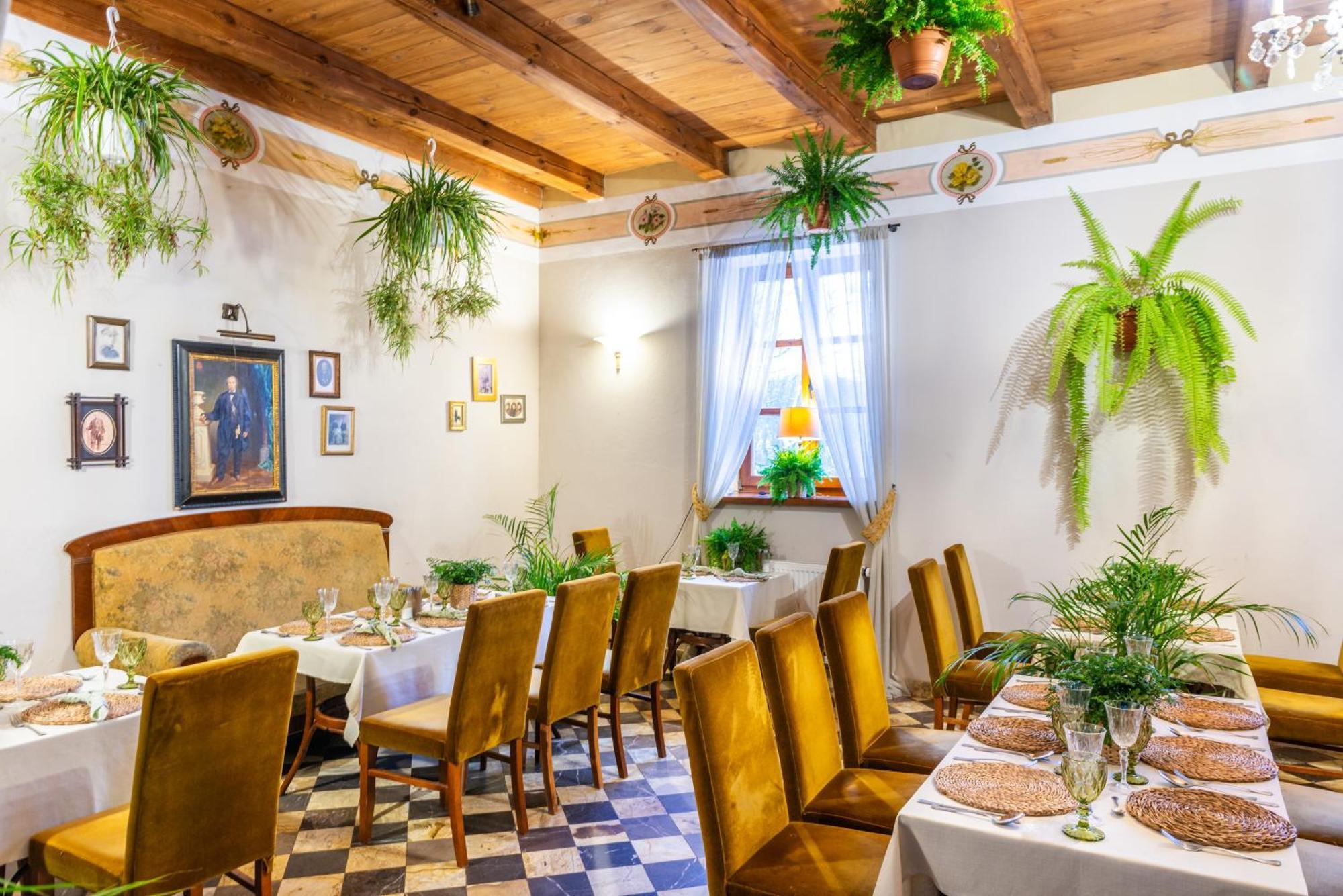 Folwark Walencja Hotel Kazimierz Dolny Luaran gambar